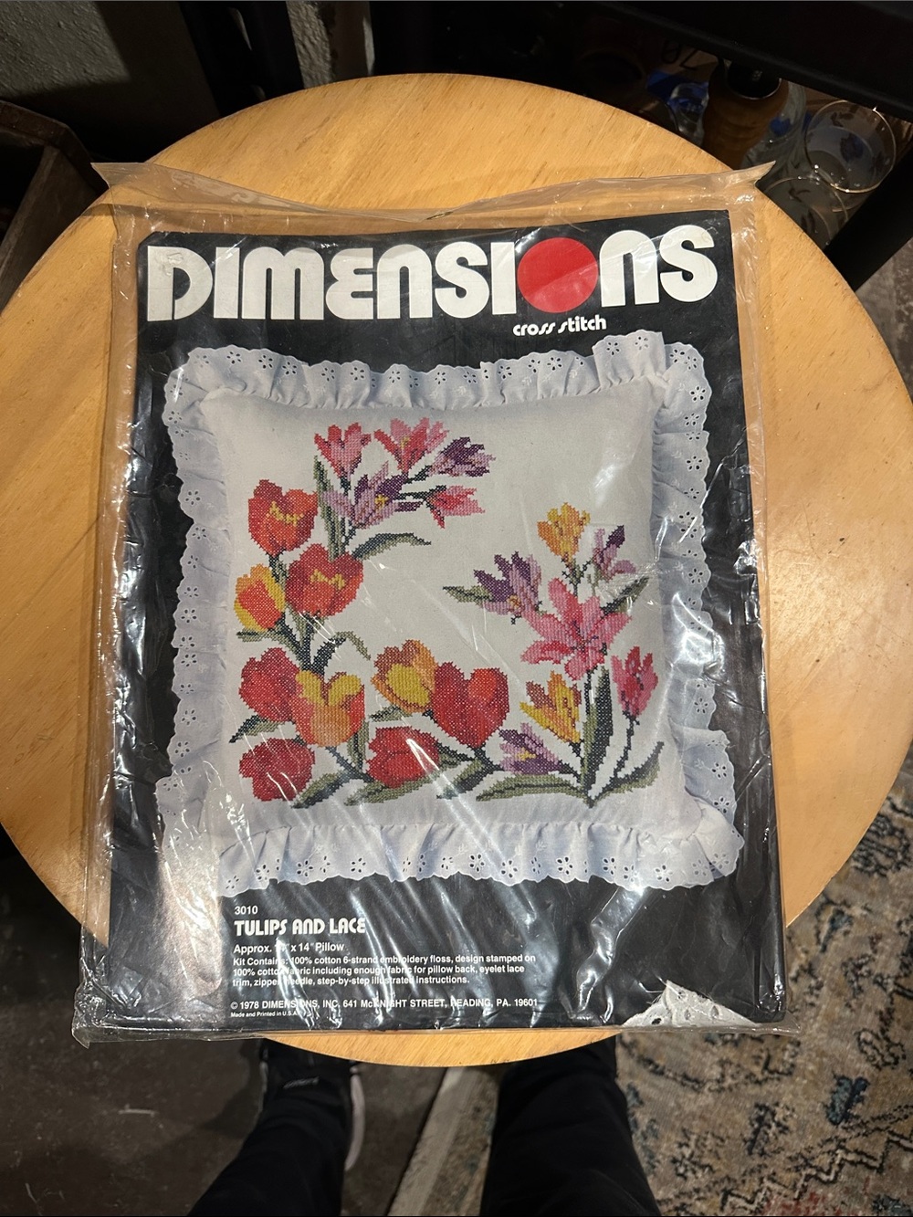 Vintage Dimensions Stamped Cross Stitch Kit Tulips & Lace Pillow 3010 NIB